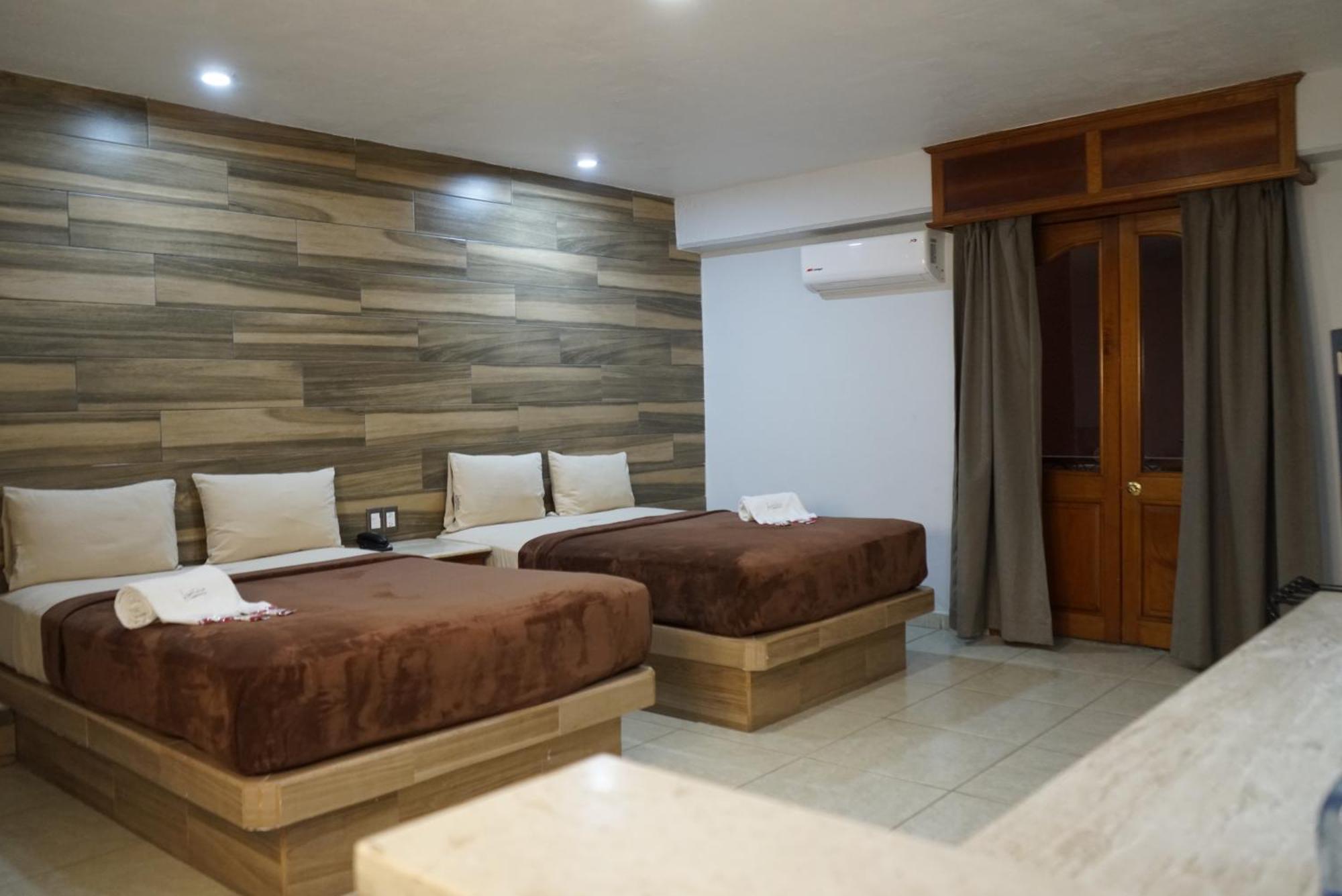 Santiago De Compostela - Centro Historico 4*
